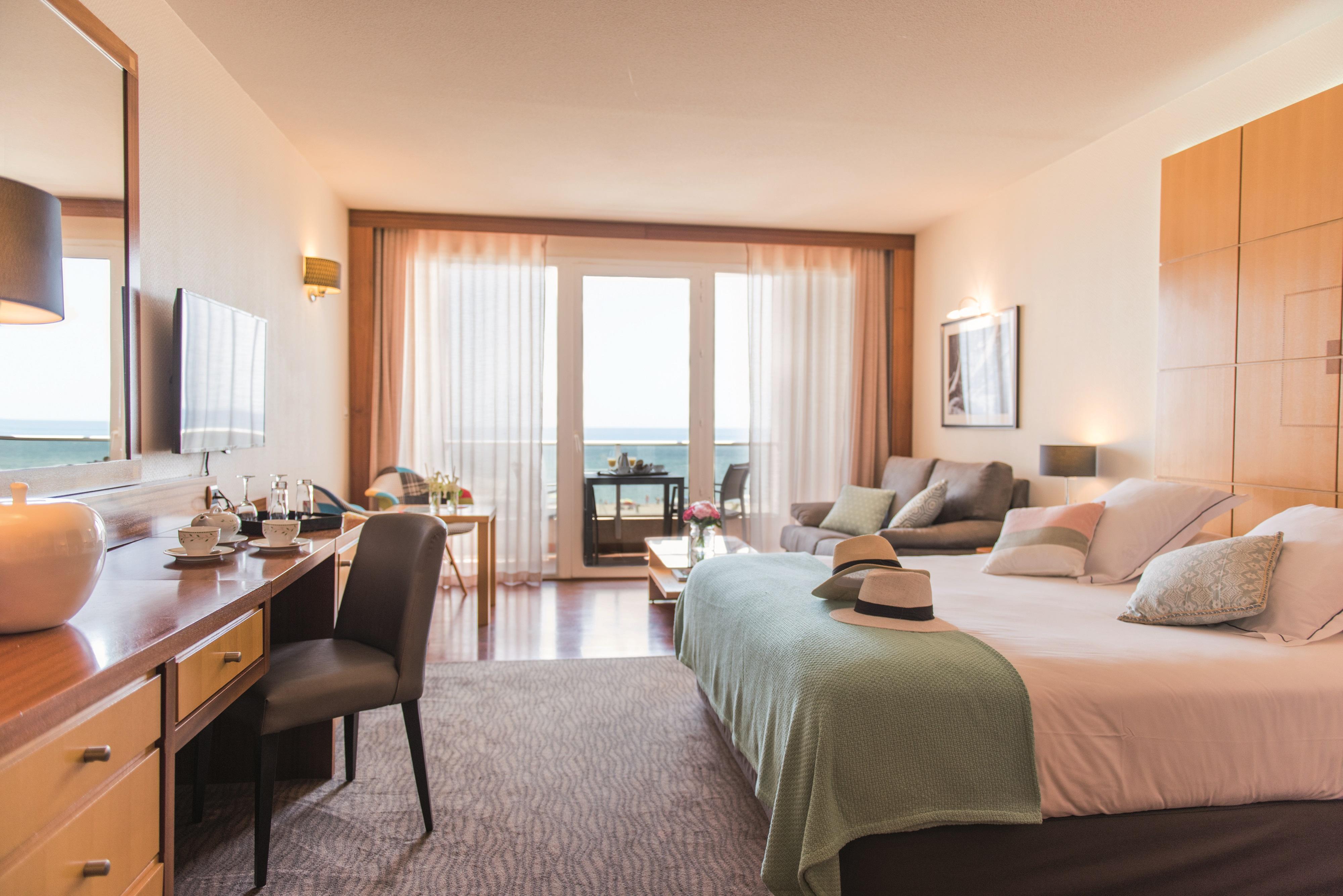 Grand Hotel Les Flamants Roses Thalasso & Spa كانيه المظهر الخارجي الصورة